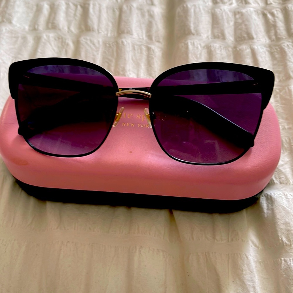 Kate Spade Coraline Sunglasses (Black)